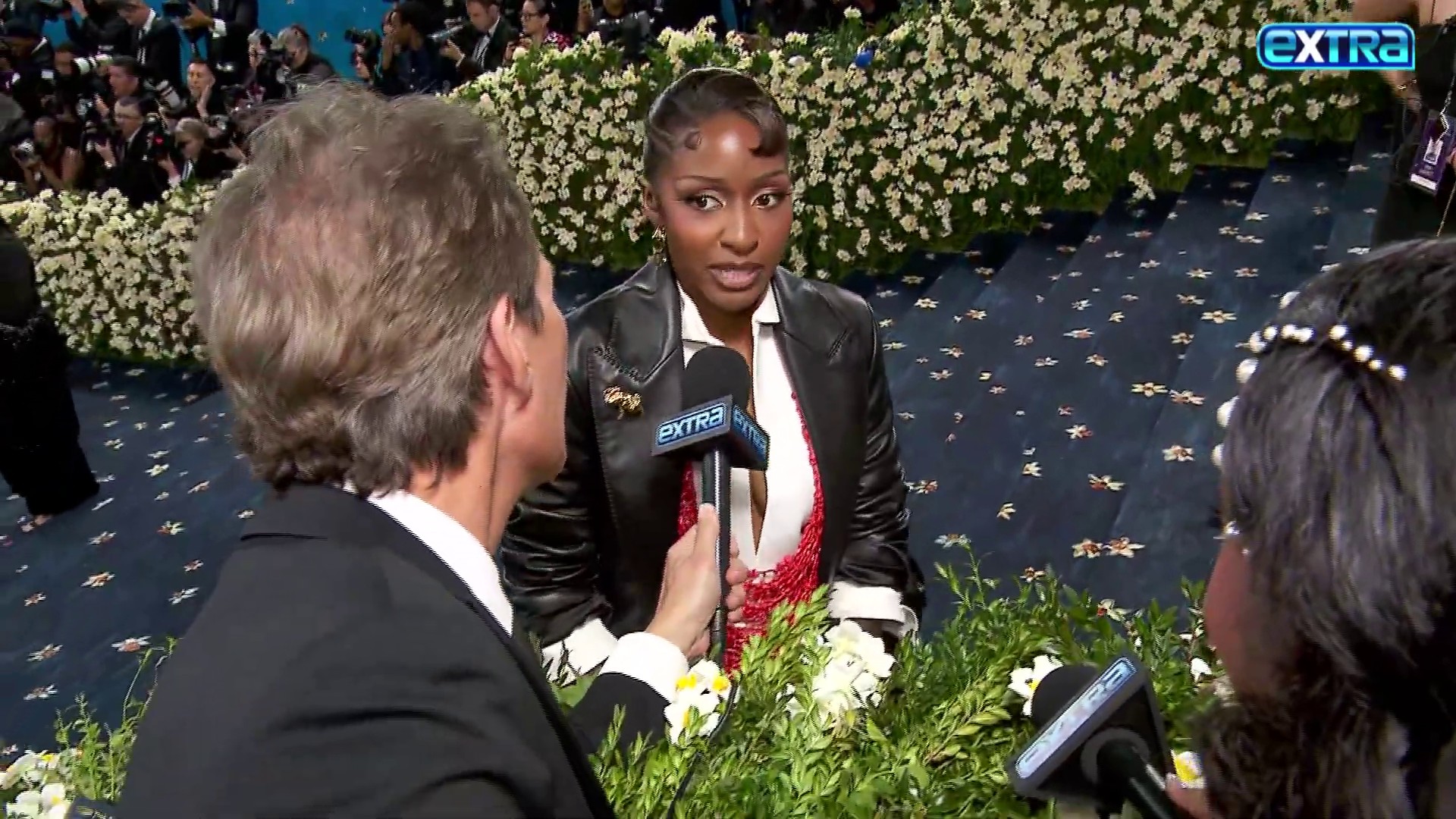 2025metgala009.jpg 2025metgala009.jpg