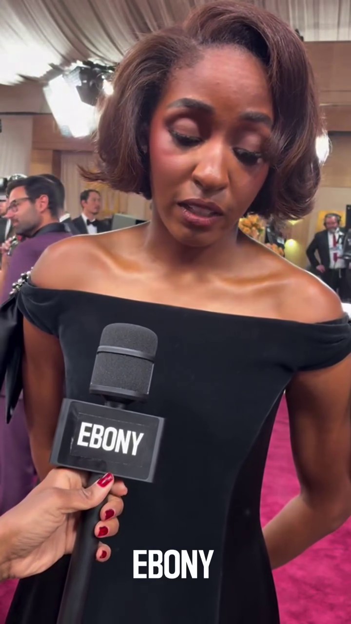 ebony023.jpg ebony023.jpg