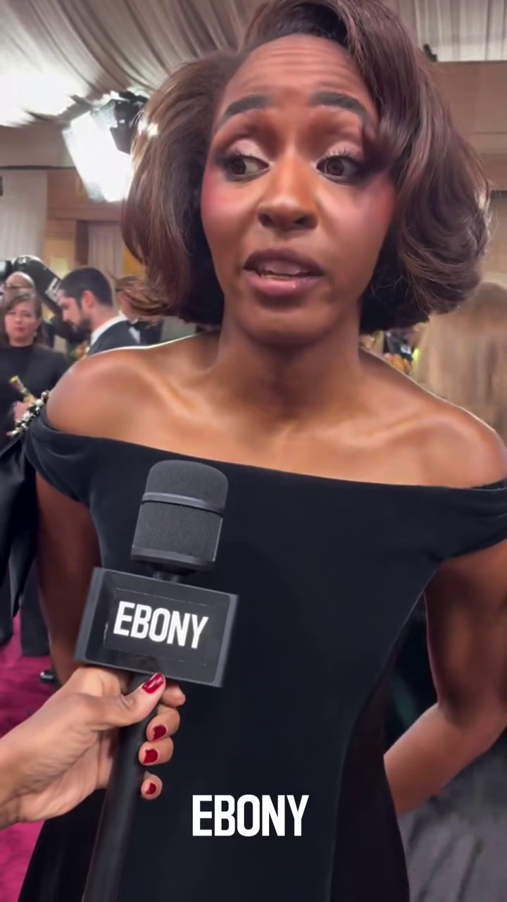 ebony030.jpg ebony030.jpg