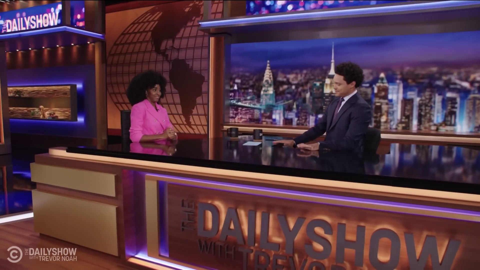 dailyshow019.jpg dailyshow019.jpg