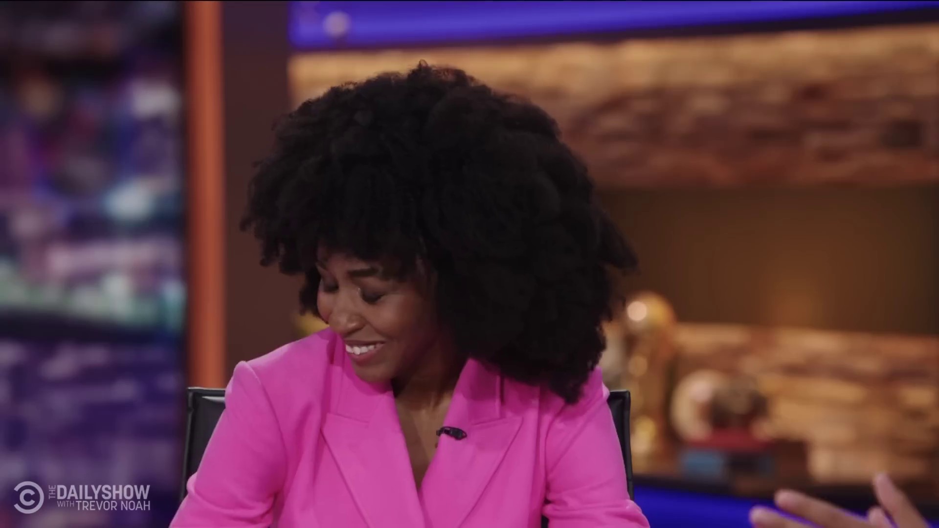 dailyshow112.jpg dailyshow112.jpg