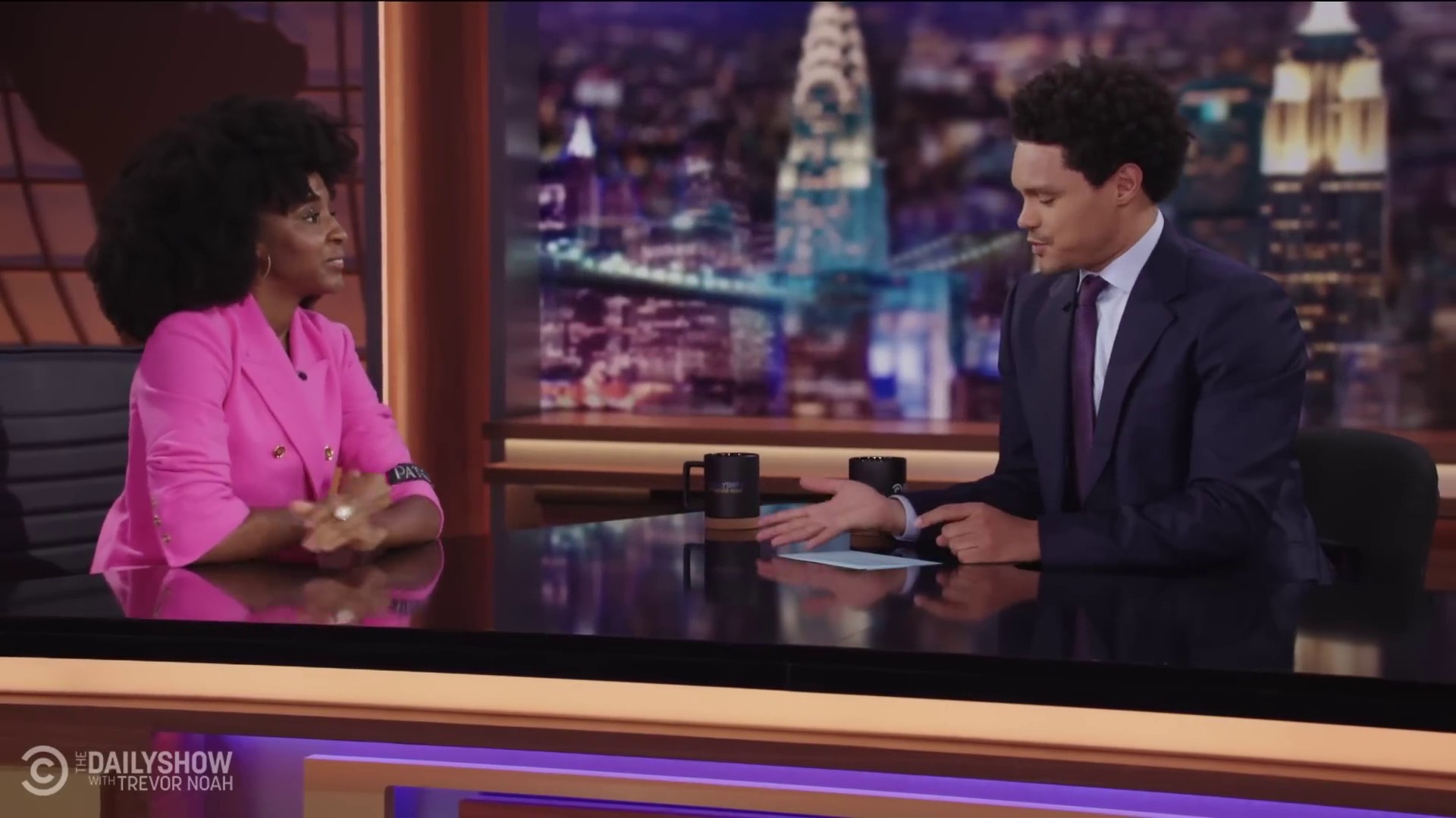 dailyshow290.jpg dailyshow290.jpg