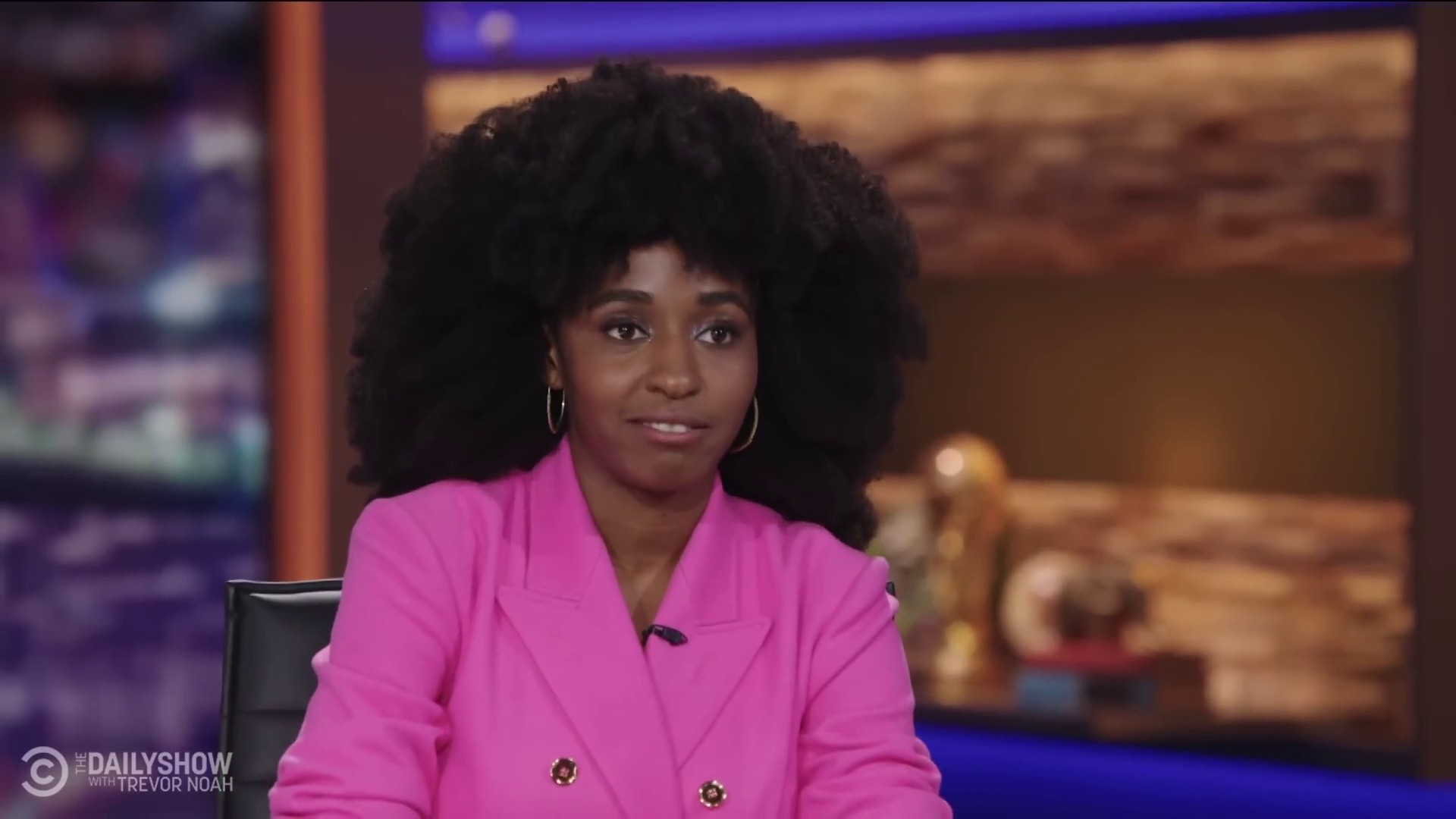 dailyshow305.jpg dailyshow305.jpg