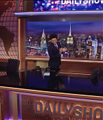dailyshow012.jpg