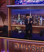 dailyshow013.jpg