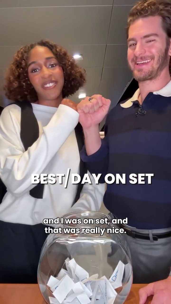 kellyclarksonshow200.jpg kellyclarksonshow200.jpg