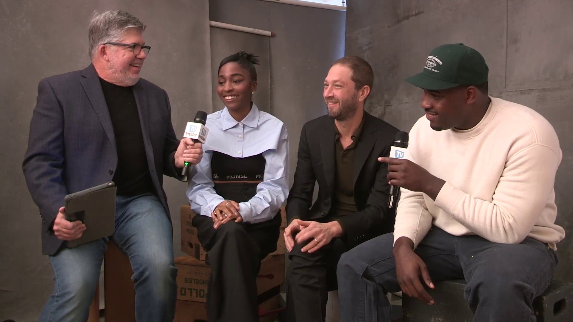 season2_tvinsider073.jpg