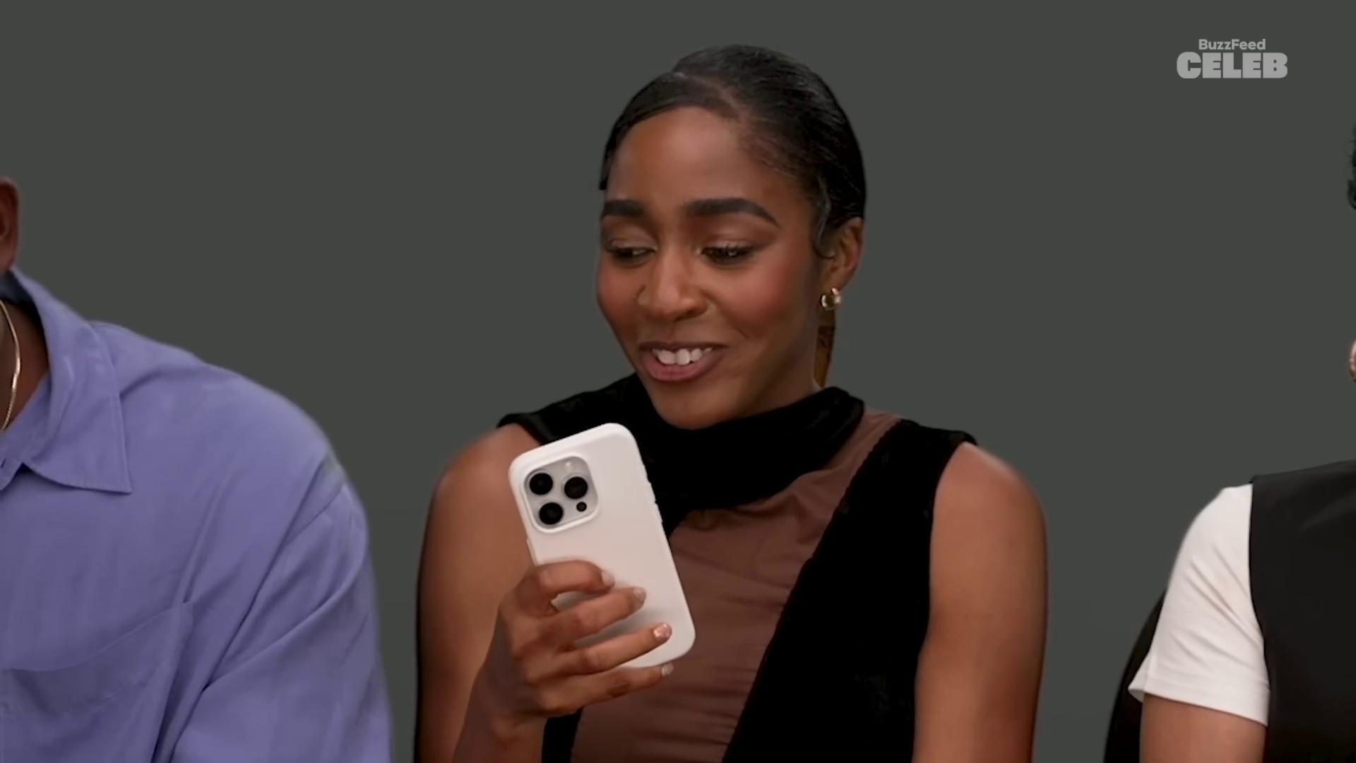season3_buzzfeedceleb072.jpg