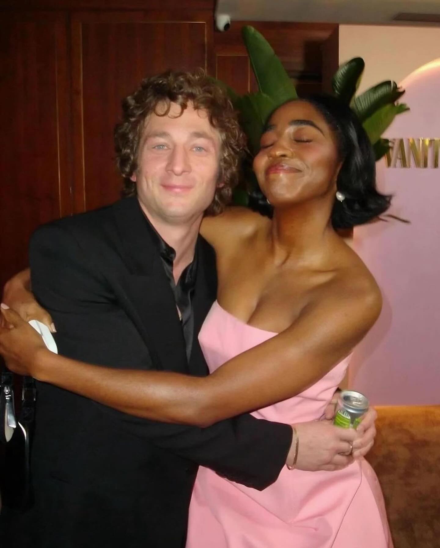 thebear_social010.jpg thebear_social010.jpg