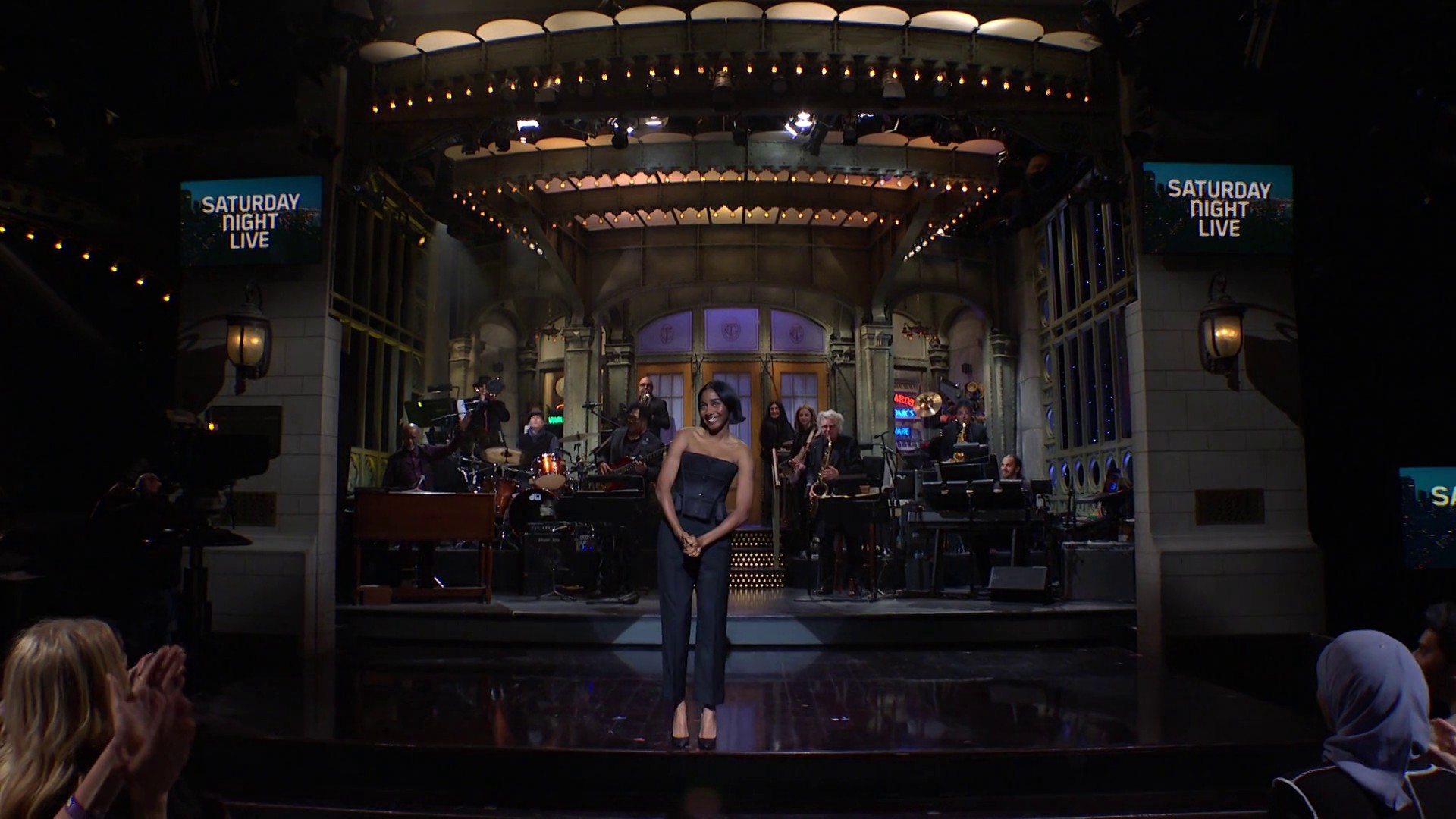 4911snl0037.jpg 4911snl0037.jpg