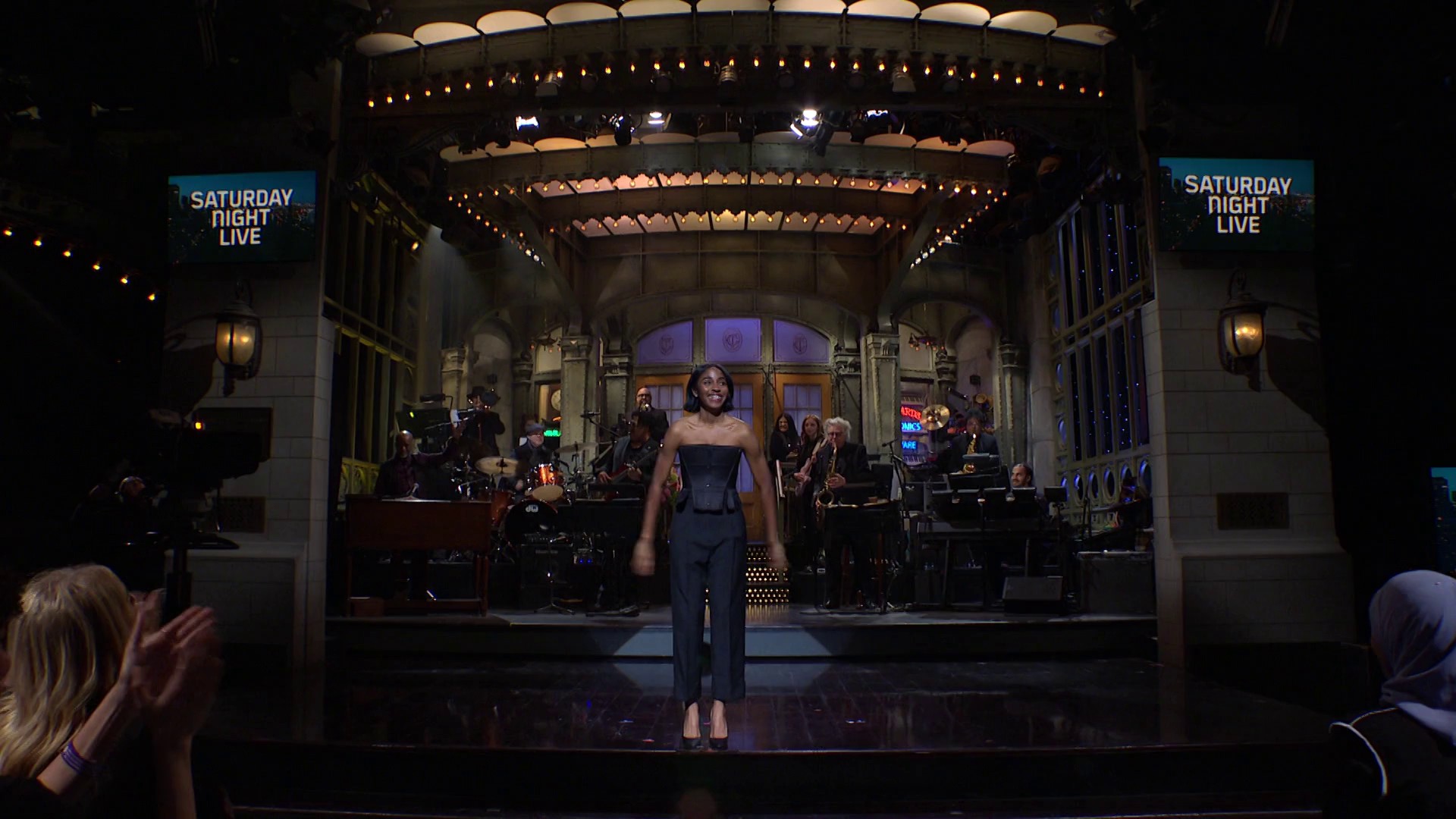 4911snl0038.jpg 4911snl0038.jpg