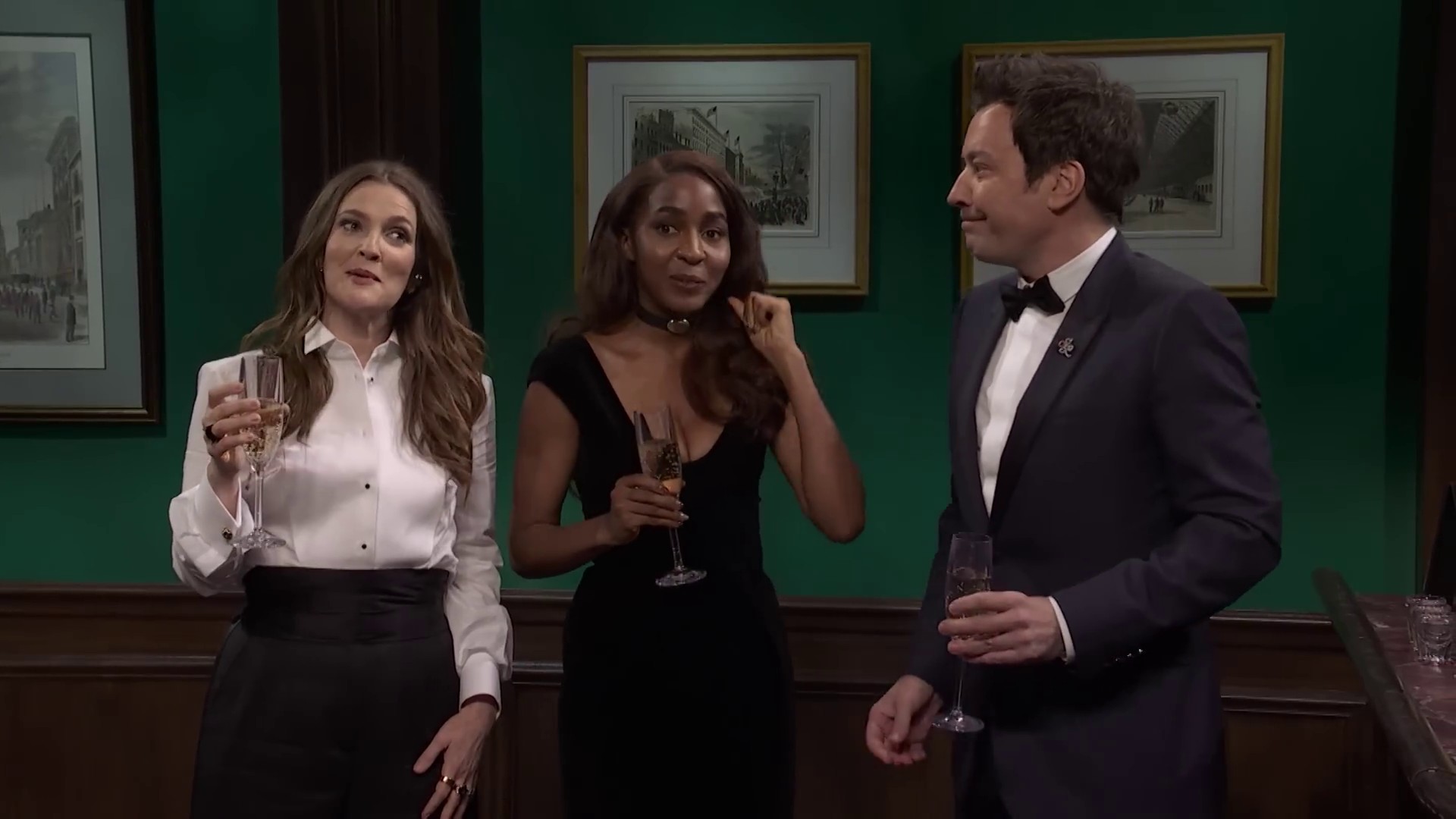snl50083.jpg snl50083.jpg