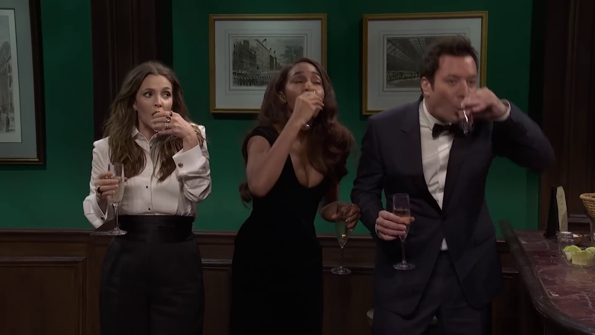 snl50115.jpg snl50115.jpg
