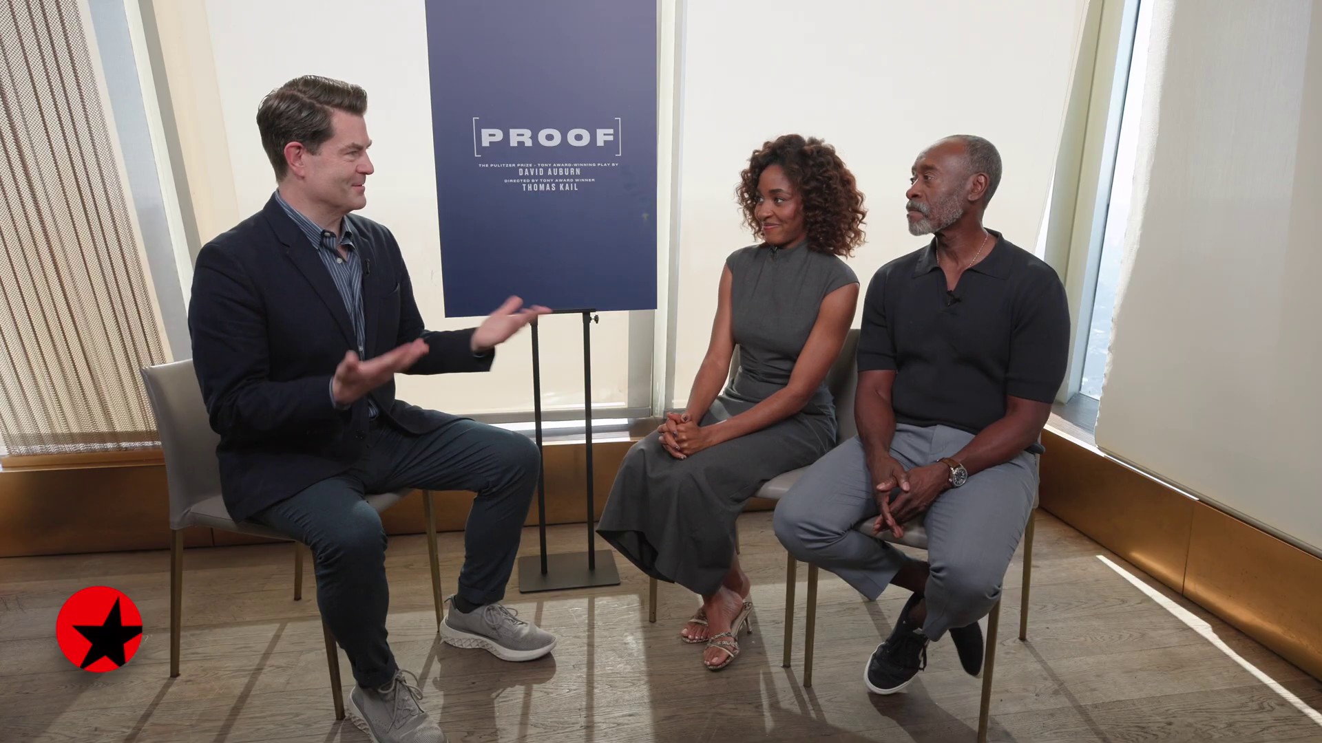 broadwaycom002.jpg