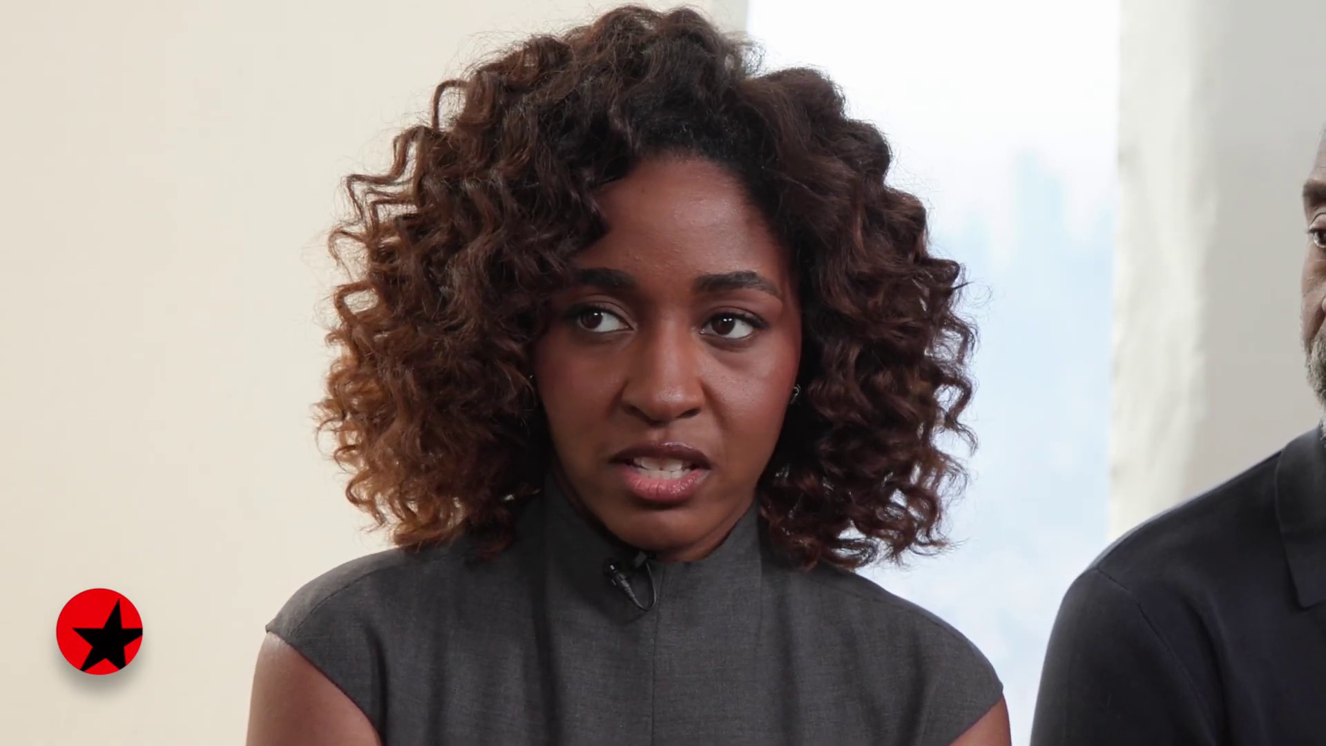 broadwaycom093.jpg broadwaycom093.jpg